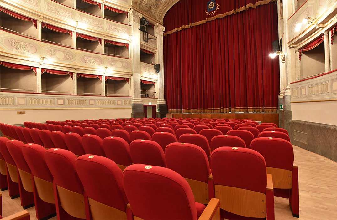 Teatro degli Animosi Carrara con la poltrona K905X LCF