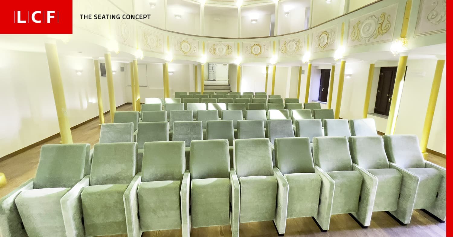 Teatro Alphatenia allestita da LCF con Poltrona Omega