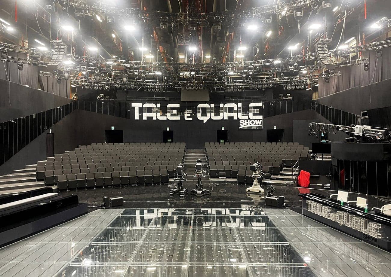 Vista frontale - Studio trasmissione RAI - Poltrone per studio televisivo k800 LCF