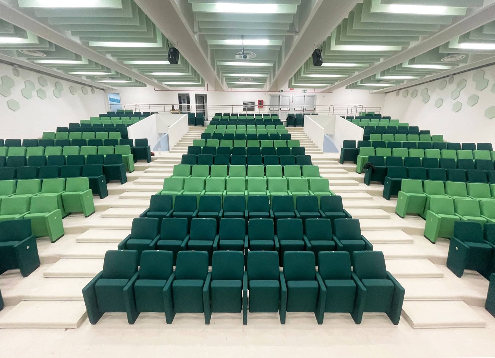School Auditorium, Liceo Edoardo Amaldi in Rome - School Auditorium seats by LCF